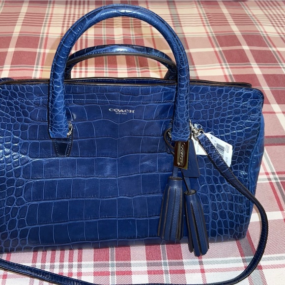 Coach Handbags - NWT Coach Embossed Croc Lg Lowell Satchel Handbag/ Crossbody Navy